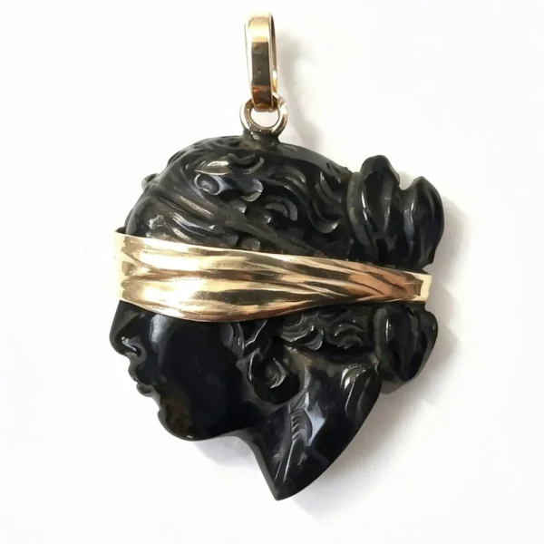 Pendentif or 18k - Tête de maure or 18k spécial et pierre tendre