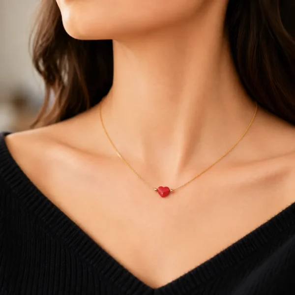 Collier or 18k et coeur corail véritable