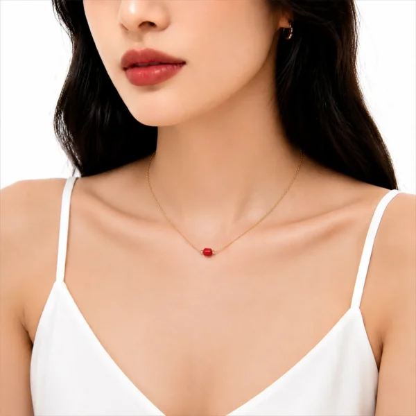 Collier or 18k et corail tonneau qualité extra