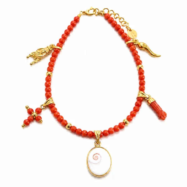 Bracelets Corne Croix corail Oeil de st lucie Poing corail Main or 18k et corail